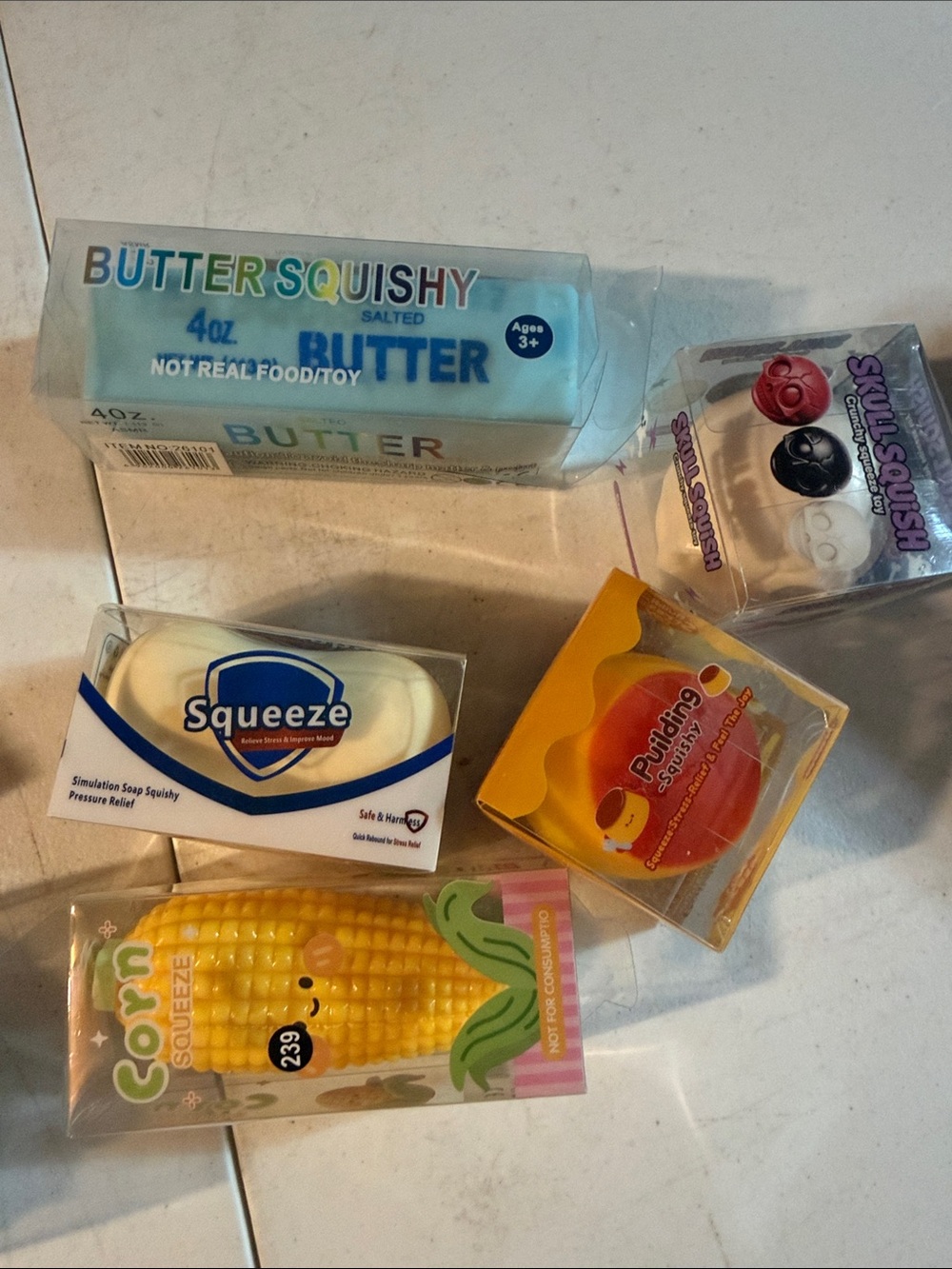 Crunchy squishy bundle - Picture 3 of 3